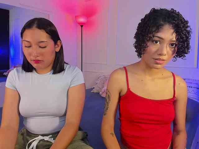 xsweetgirlsx webcam