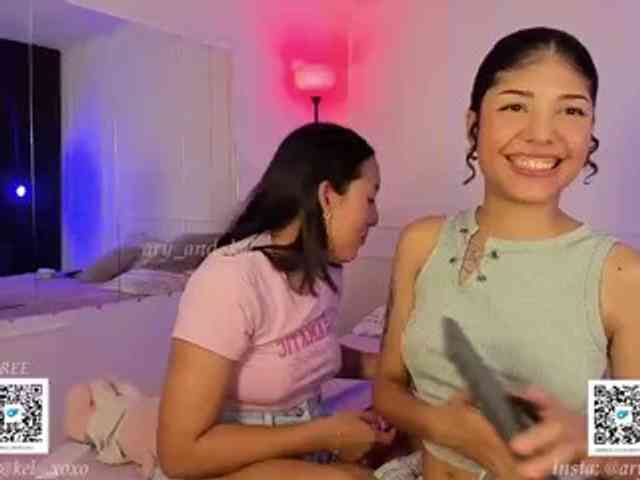 xsweetgirlsx webcam