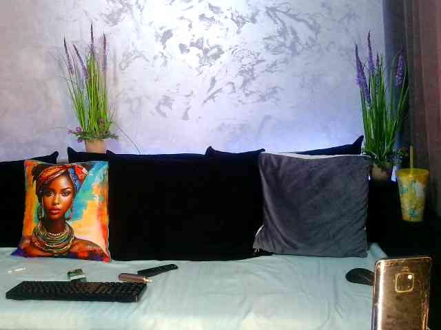 Aahedaysy webcam
