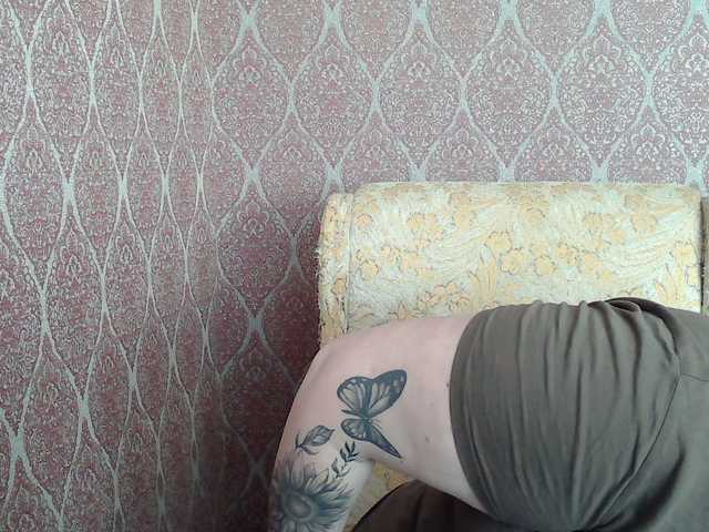 XLisaBlueX's BongaCams show and profile