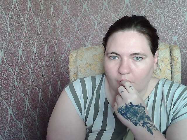 XLisaBlueX's BongaCams show and profile