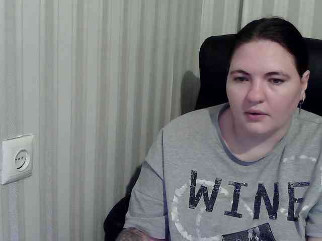 XLisaBlueX bongacams