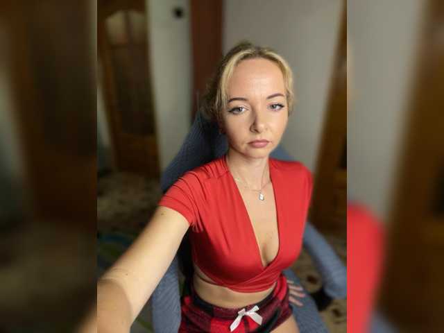 Kristina16-1 live cam on BongaCams