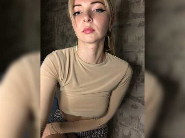Kristina16-1's BongaCams show and profile