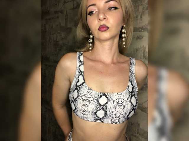 Kristina16-1 live cam on BongaCams