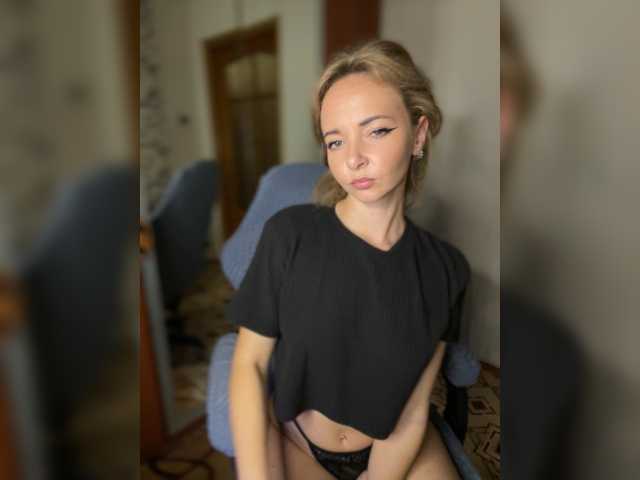 Kristina16-1 live cam on BongaCams