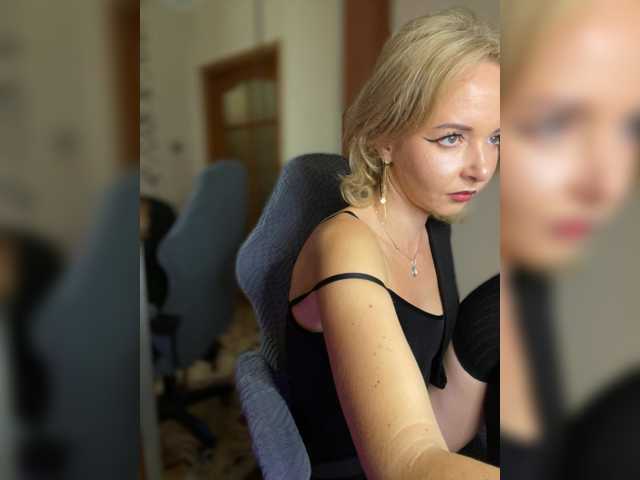 Kristina16-1 live cam on BongaCams