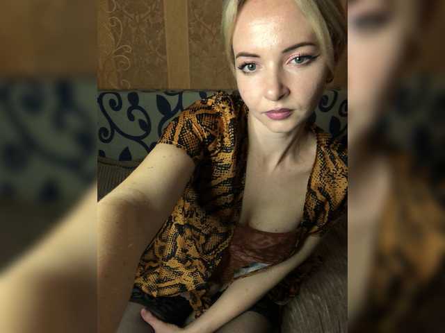 Kristina16-1 Live Cam on BongaCams