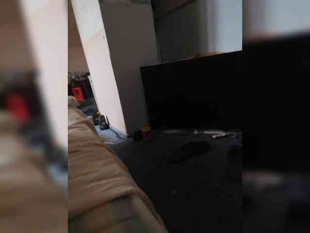 Poly077 Poly077