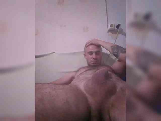 TheY380 Live Webcam on BongaCams