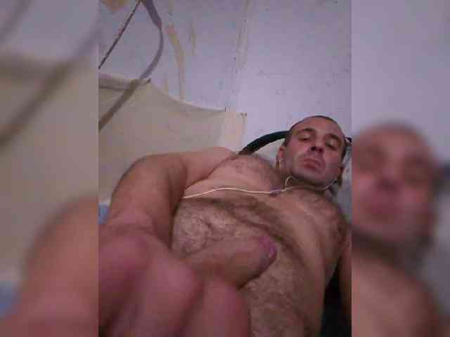 They380's cam show statistics and live stream