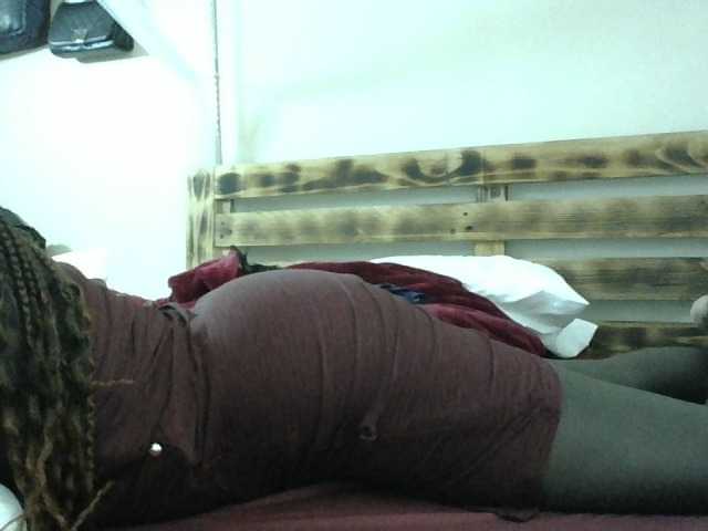 Dollybi1 live cam on BongaCams