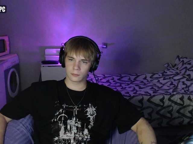 yourlildemon live cam