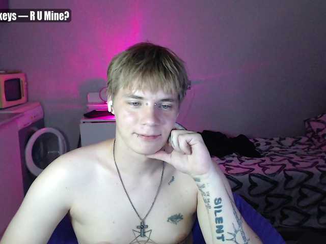 yourlildemon live webcam show