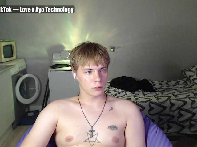 yourlildemon live webcam show