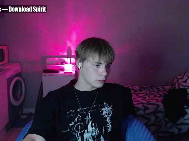 Yourlildemon Bongacams live cam