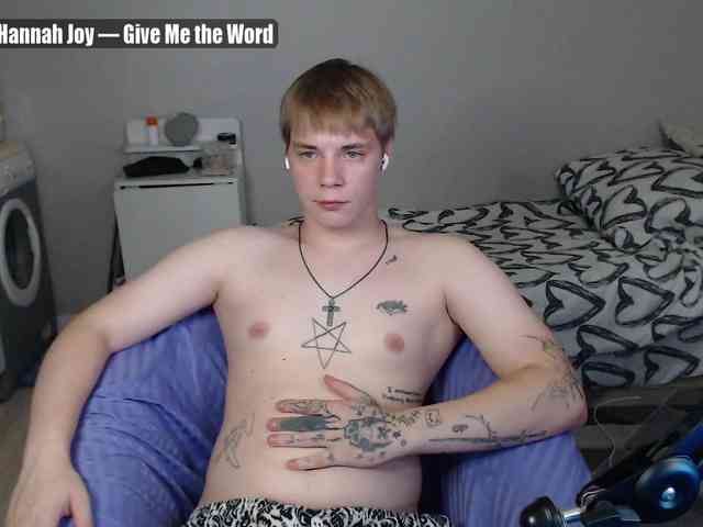 yourlildemon Sex Cam Show