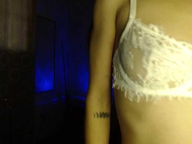 dangerouspassion live cam on BongaCams