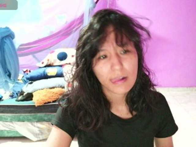 Natzuchoi live cam on BongaCams