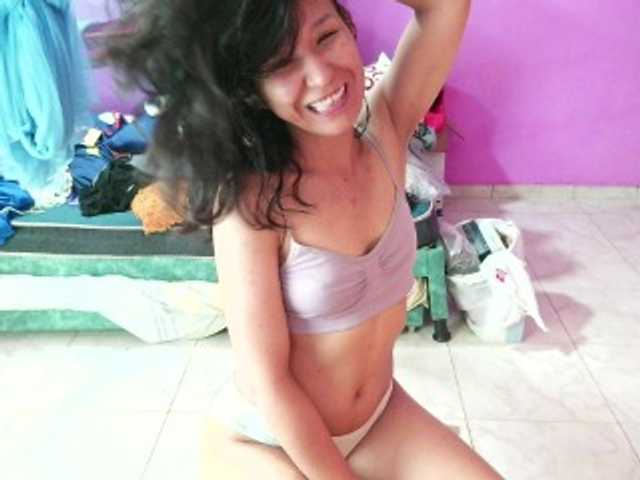 Natzuchoi live cam on BongaCams