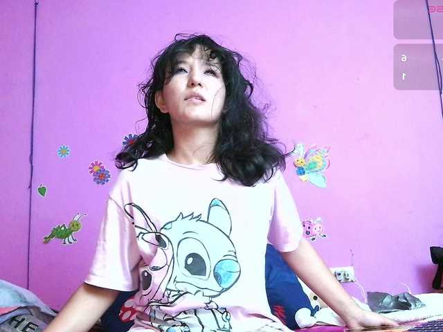 Natzuchoi live cam on BongaCams