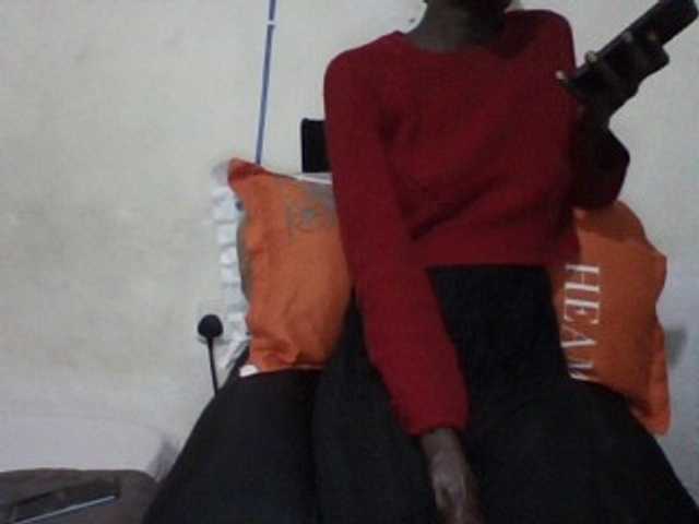 LunaAdut live cam on BongaCams
