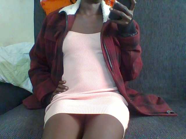 LunaAdut live cam on BongaCams