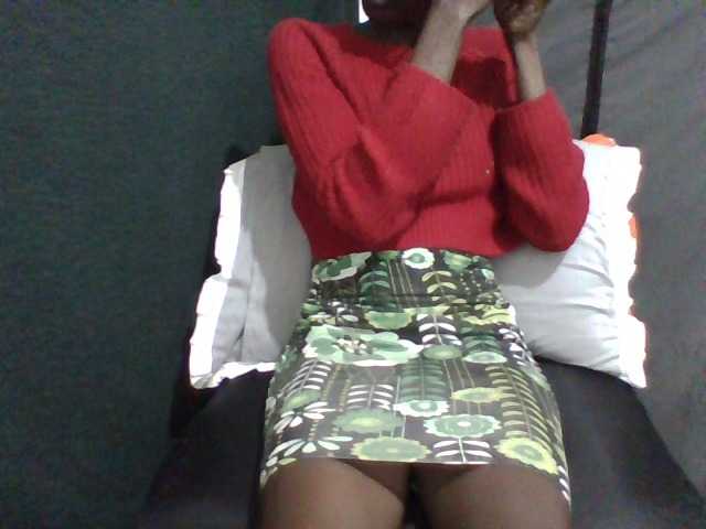 LunaAdut live cam on BongaCams