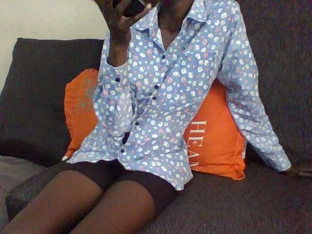 LunaAdut live cam on BongaCams