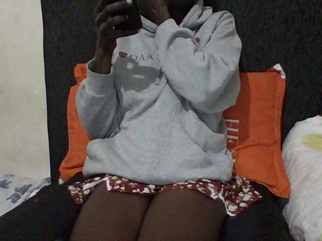LunaAdut live cam on BongaCams