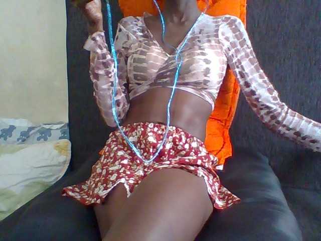 LunaAdut live cam on BongaCams