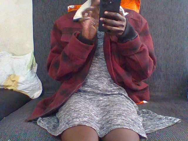 LunaAdut live cam on BongaCams