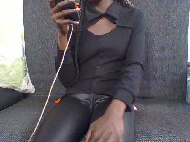 LunaAdut live cam on BongaCams