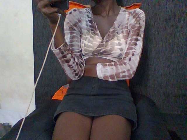 LunaAdut live cam on BongaCams