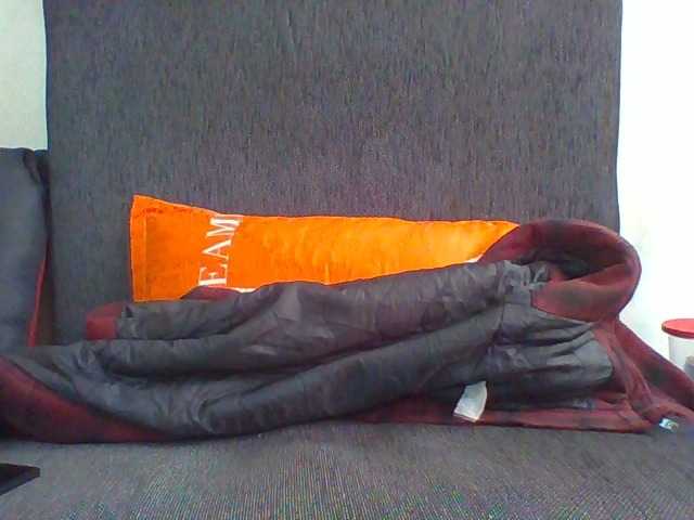 LunaAdut live cam