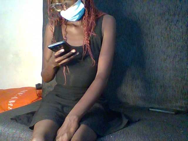 LunaAdut live cam on BongaCams