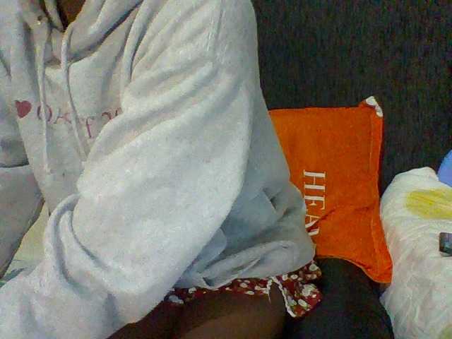 LunaAdut live cam on BongaCams
