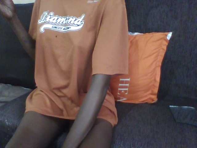 LunaAdut live cam on BongaCams