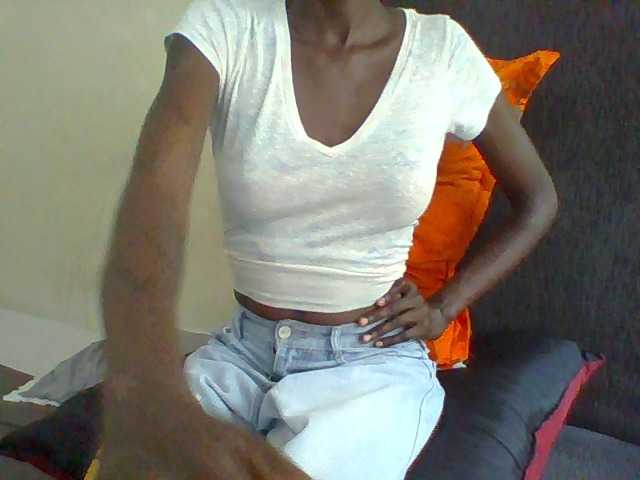 Sky_Sophia live cam