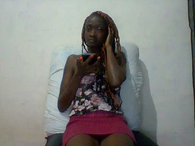 LunaAdut live cam on BongaCams