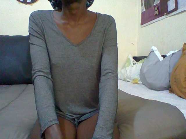 LunaAdut live cam on BongaCams
