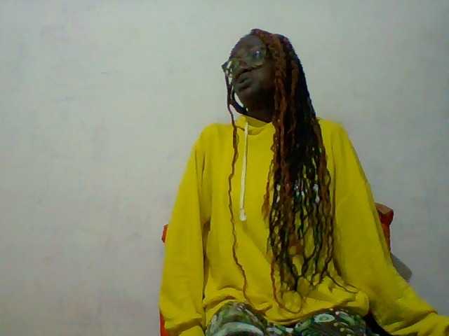 LunaAdut live cam on BongaCams