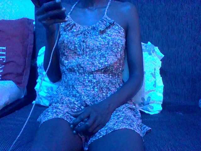 LunaAdut live cam on BongaCams