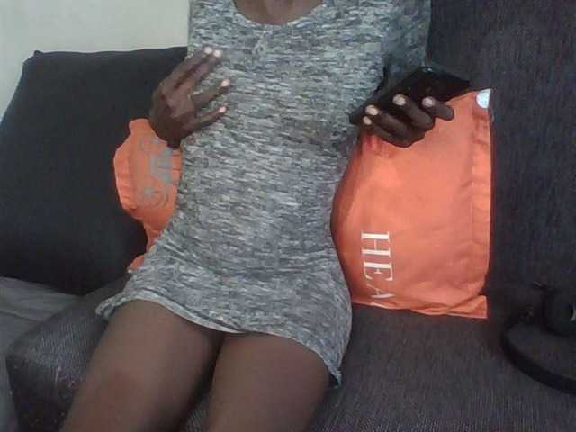 LunaAdut live cam on BongaCams