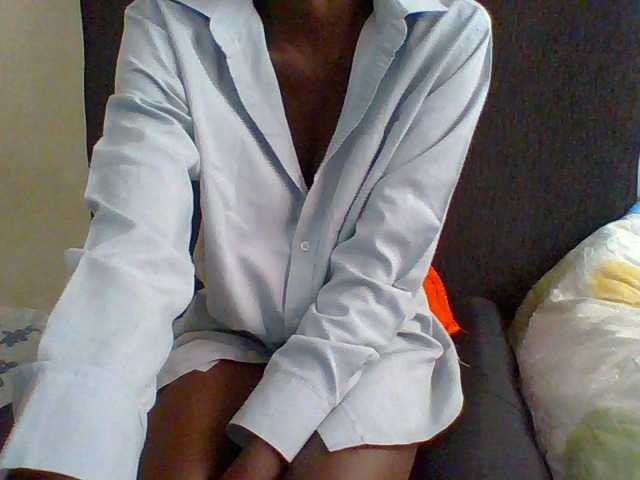 LunaAdut live cam on BongaCams