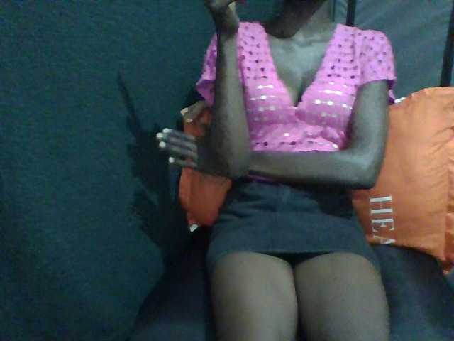 LunaAdut live cam on BongaCams