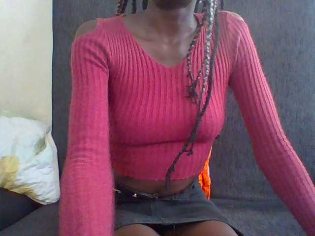 LunaAdut live cam on BongaCams
