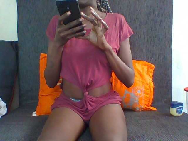 LunaAdut live cam on BongaCams