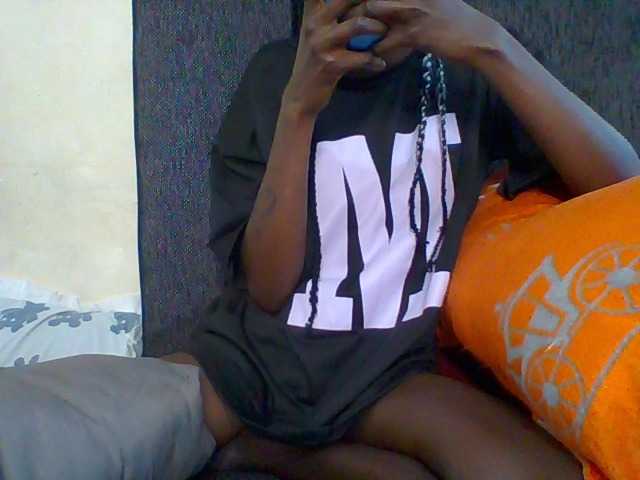LunaAdut live cam on BongaCams