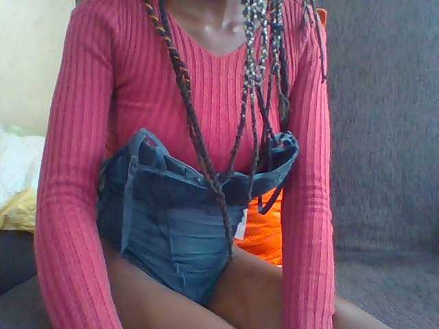 LunaAdut live cam on BongaCams